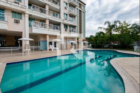Apartamento para alugar com 65m², 3 quartos e 1 vagaÁrea comum - Piscina