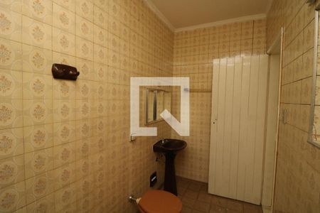 Banheiro de casa para alugar com 1 quarto, 36m² em Chácara Belenzinho, São Paulo