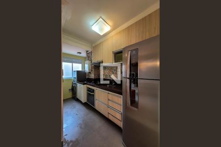 Cozinha de apartamento para alugar com 2 quartos, 53m² em Vila Nair, São Paulo