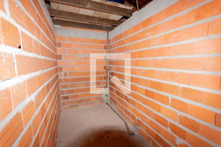 Casa à venda com 200m², 2 quartos e 3 vagas Casa à venda com 200m², 2 quartos e 3 vagasEdícula