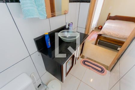 Casa à venda com 200m², 2 quartos e 3 vagas Casa à venda com 200m², 2 quartos e 3 vagasPia