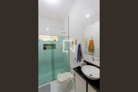 Casa à venda com 200m², 2 quartos e 3 vagas Casa à venda com 200m², 2 quartos e 3 vagasBanheiro