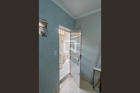 Casa à venda com 200m², 2 quartos e 3 vagas Casa à venda com 200m², 2 quartos e 3 vagasQuarto de Serviço