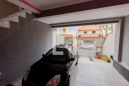 Casa à venda com 200m², 2 quartos e 3 vagas Casa à venda com 200m², 2 quartos e 3 vagasGaragem