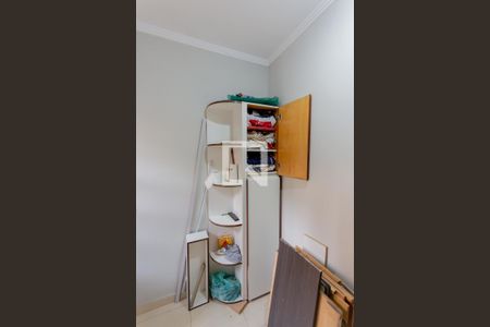 Casa à venda com 200m², 2 quartos e 3 vagas Casa à venda com 200m², 2 quartos e 3 vagasQuarto de Serviço