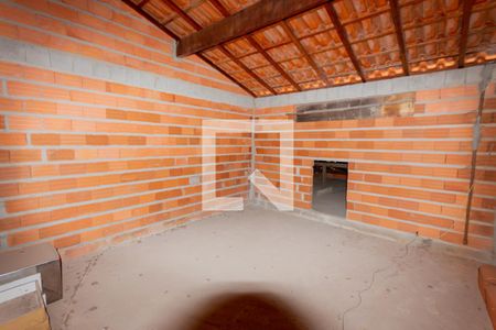 Casa à venda com 200m², 2 quartos e 3 vagas Casa à venda com 200m², 2 quartos e 3 vagasEdícula