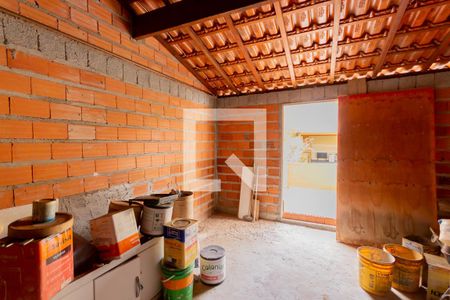 Casa à venda com 200m², 2 quartos e 3 vagas Casa à venda com 200m², 2 quartos e 3 vagasEdícula