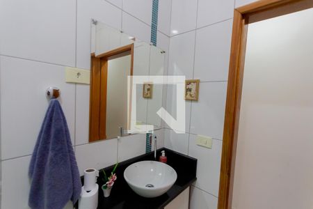 Casa à venda com 200m², 2 quartos e 3 vagas Casa à venda com 200m², 2 quartos e 3 vagasEspelho