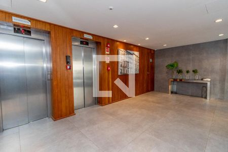 Studio à venda com 41m², 1 quarto e 2 vagasHall social