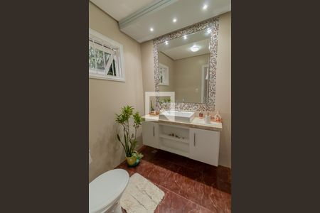 Casa à venda com 409m², 4 quartos e 2 vagasBanheiro 3