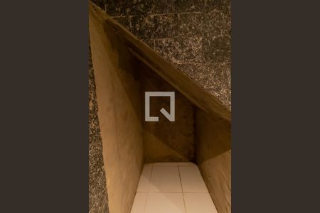 Casa à venda com 409m², 4 quartos e 2 vagasAdega