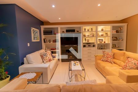 Sala de casa à venda com 4 quartos, 409m² em Campestre, São Leopoldo