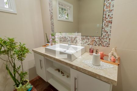 Casa à venda com 409m², 4 quartos e 2 vagasBanheiro 3