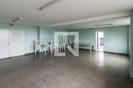 Apartamento à venda com 66m², 2 quartos e 1 vaga Apartamento à venda com 66m², 2 quartos e 1 vagaÁrea comum - Salão de festas