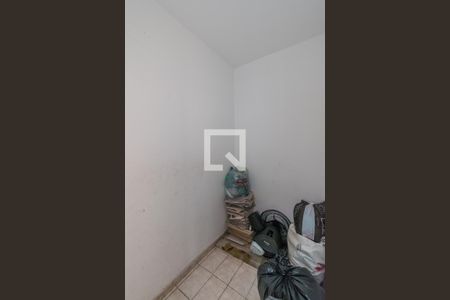 Apartamento à venda com 66m², 2 quartos e 1 vaga Apartamento à venda com 66m², 2 quartos e 1 vagaQuarto de Serviço
