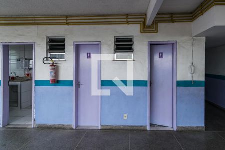 Apartamento à venda com 66m², 2 quartos e 1 vaga Apartamento à venda com 66m², 2 quartos e 1 vagaÁrea comum - Banheiros