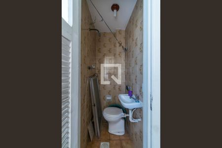 Apartamento à venda com 66m², 2 quartos e 1 vaga Apartamento à venda com 66m², 2 quartos e 1 vagaBanheiro de Serviço