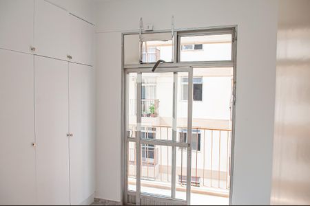 quarto 1 de apartamento para alugar com 2 quartos, 79m² em Pechincha, Rio de Janeiro