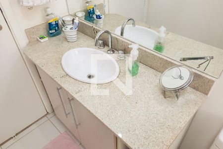 Apartamento à venda com 123m², 4 quartos e 2 vagasBanheiro Social