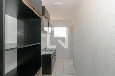 Apartamento à venda com 41m², 1 quarto e sem vagaCozinha e Área de Serviço