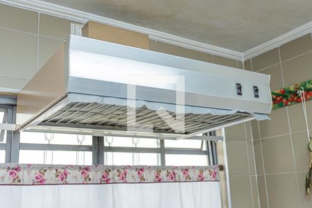 Cozinha de casa à venda com 3 quartos, 170m² em Parque Maria Domitila, São Paulo