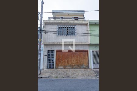 Fachada de casa à venda com 3 quartos, 170m² em Parque Maria Domitila, São Paulo
