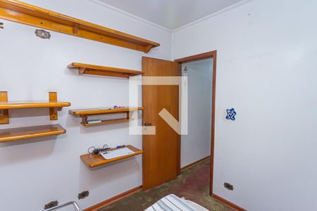 Quarto 2 de casa à venda com 3 quartos, 170m² em Parque Maria Domitila, São Paulo