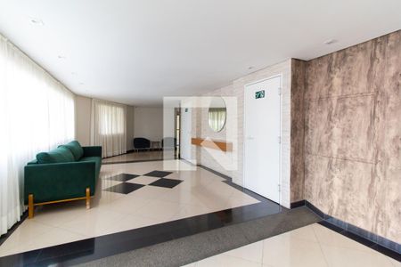 Apartamento à venda com 58m², 2 quartos e 2 vagasHall social