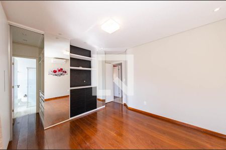 Apartamento para alugar com 280m², 4 quartos e 4 vagas Apartamento para alugar com 280m², 4 quartos e 4 vagasSuíte 2