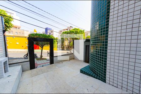 Apartamento para alugar com 280m², 4 quartos e 4 vagas Apartamento para alugar com 280m², 4 quartos e 4 vagasÁrea comum