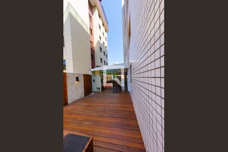 Apartamento para alugar com 280m², 4 quartos e 4 vagas Apartamento para alugar com 280m², 4 quartos e 4 vagasÁrea privativa