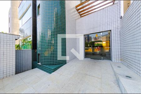 Apartamento para alugar com 280m², 4 quartos e 4 vagas Apartamento para alugar com 280m², 4 quartos e 4 vagasÁrea comum