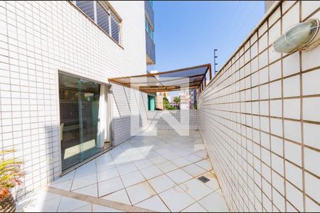 Apartamento para alugar com 280m², 4 quartos e 4 vagas Apartamento para alugar com 280m², 4 quartos e 4 vagasÁrea privativa