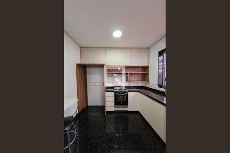 Apartamento para alugar com 280m², 4 quartos e 4 vagas Apartamento para alugar com 280m², 4 quartos e 4 vagasCozinha
