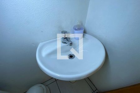 Casa à venda com 210m², 3 quartos e 2 vagasBanheiro de Serviço