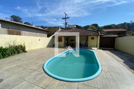 Casa à venda com 210m², 3 quartos e 2 vagasÁrea Externa