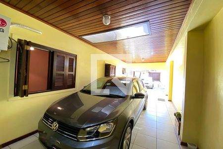 Casa à venda com 210m², 3 quartos e 2 vagasÁrea de Serviço