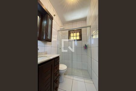 Casa à venda com 210m², 3 quartos e 2 vagasBanheiro 1