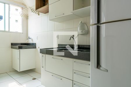 Apartamento à venda com 46m², 2 quartos e 1 vagaCozinha e Área de Serviço