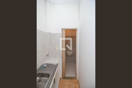 Cozinha de apartamento para alugar com 1 quarto, 27m² em Centro, Rio de Janeiro