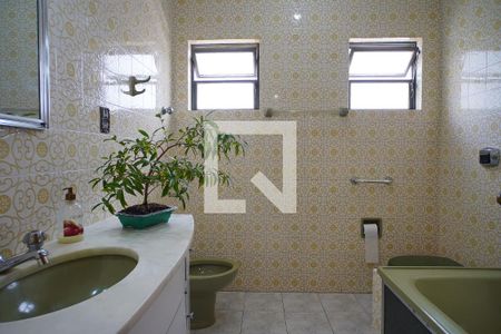 Apartamento à venda com 300m², 3 quartos e 4 vagasBanheiro Corredor