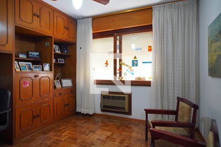 Quarto 1 de apartamento à venda com 3 quartos, 300m² em Jardim Lindóia, Porto Alegre