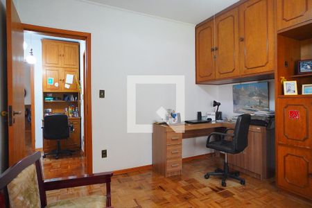 Quarto 1 de apartamento à venda com 3 quartos, 300m² em Jardim Lindóia, Porto Alegre