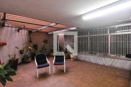 Casa à venda com 164m², 3 quartos e 3 vagas Casa à venda com 164m², 3 quartos e 3 vagasGaragem