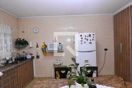 Casa à venda com 164m², 3 quartos e 3 vagas Casa à venda com 164m², 3 quartos e 3 vagasCozinha