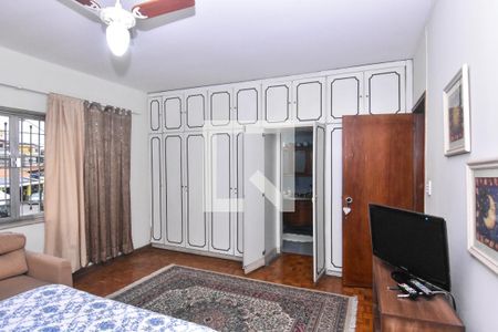 Casa à venda com 164m², 3 quartos e 3 vagas Casa à venda com 164m², 3 quartos e 3 vagasQuarto Suíte