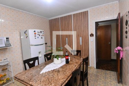 Casa à venda com 164m², 3 quartos e 3 vagas Casa à venda com 164m², 3 quartos e 3 vagasCozinha