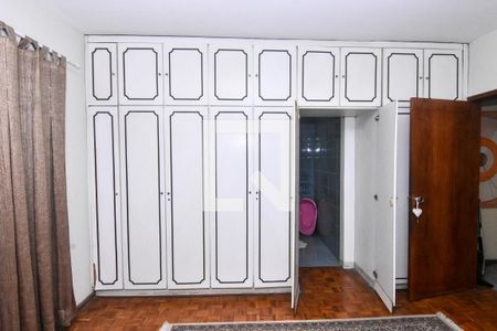 Casa à venda com 164m², 3 quartos e 3 vagas Casa à venda com 164m², 3 quartos e 3 vagasQuarto Suíte