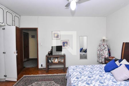 Casa à venda com 164m², 3 quartos e 3 vagas Casa à venda com 164m², 3 quartos e 3 vagasQuarto Suíte