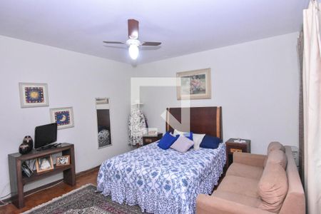 Casa à venda com 164m², 3 quartos e 3 vagas Casa à venda com 164m², 3 quartos e 3 vagasQuarto Suíte